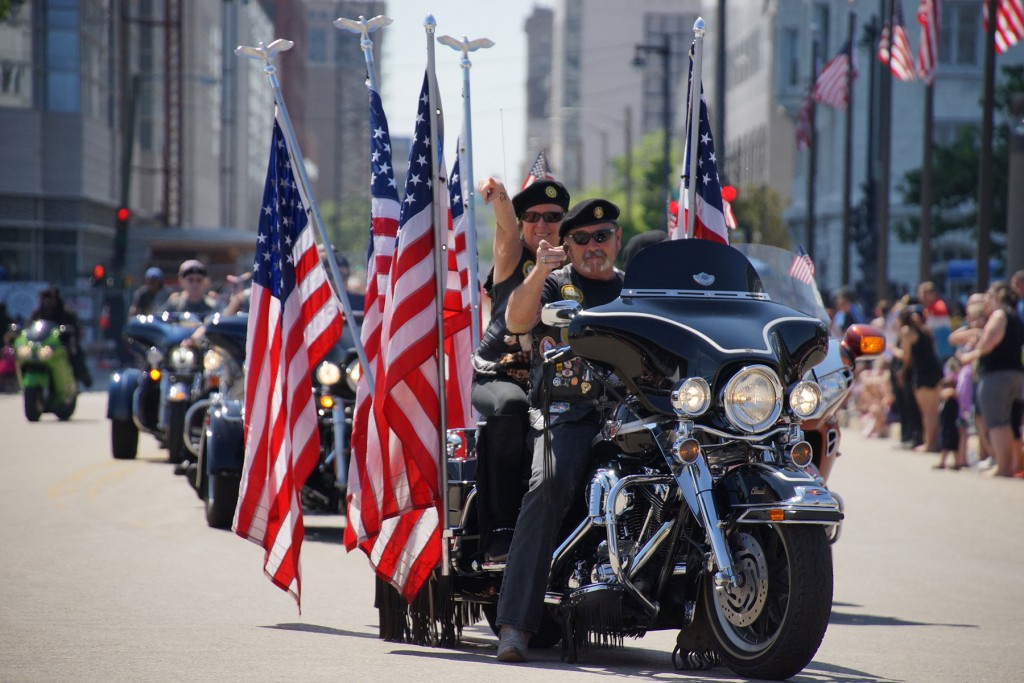 053016_MemorialDayParade_1209