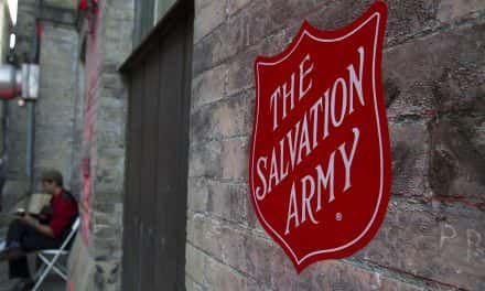 Salvation Army’s Dinner in the Alley raises funds for homeless initiative