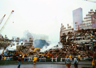 092801_nygroundzero_10