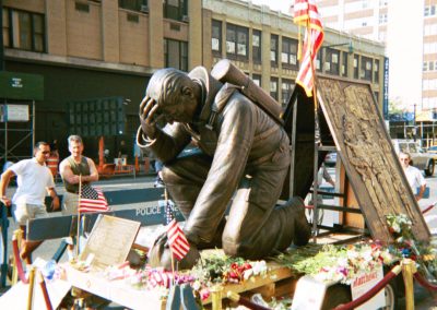 092801_nygroundzero_14