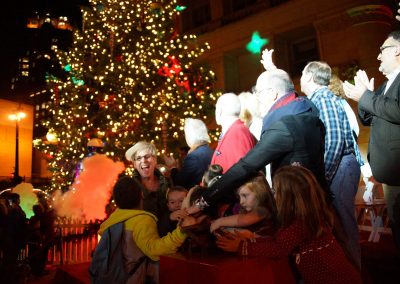 111716_treelighting_0732