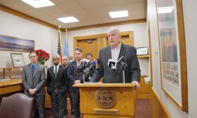 Lead pipe removal ordinance signed by Mayor Barrett