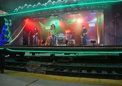 120516_holidaytrain_0718