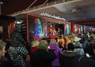 120516_holidaytrain_1107