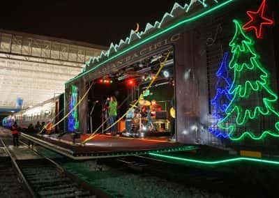 120516_holidaytrain_1205