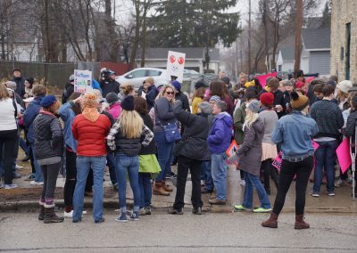 102117_womenmarchmke_0178p