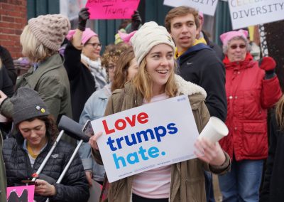 102117_womenmarchmke_0384p