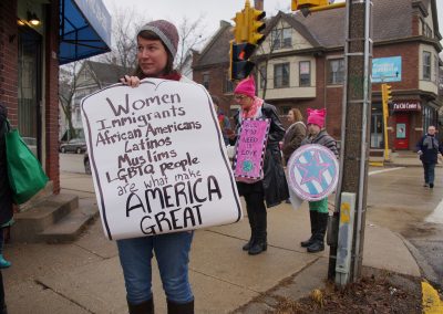 102117_womenmarchmke_0418p