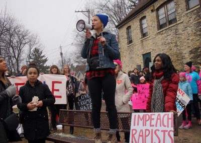 102117_womenmarchmke_0693p