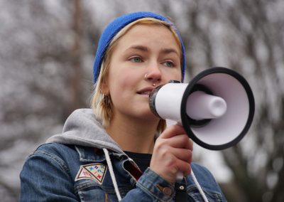 102117_womenmarchmke_0702p