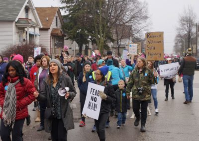 102117_womenmarchmke_0936p