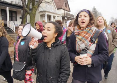 102117_womenmarchmke_0946p