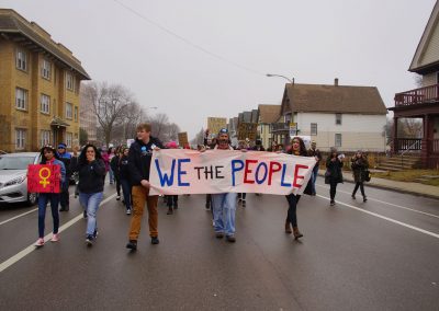 102117_womenmarchmke_1107p