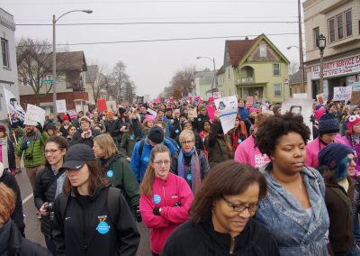 102117_womenmarchmke_1320p