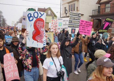 102117_womenmarchmke_1378p