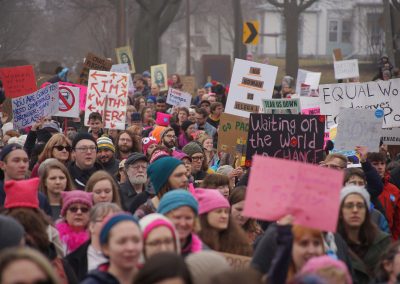 102117_womenmarchmke_1937p