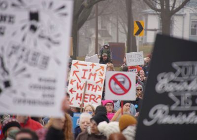 102117_womenmarchmke_1947p