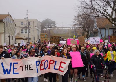 102117_womenmarchmke_2085p