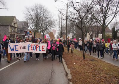 102117_womenmarchmke_2353p