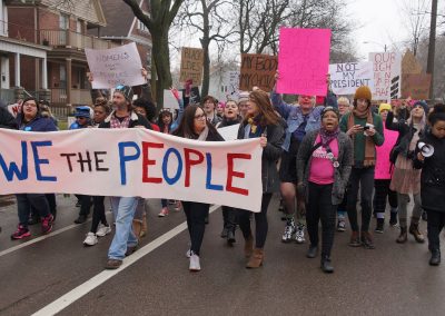 102117_womenmarchmke_2442p