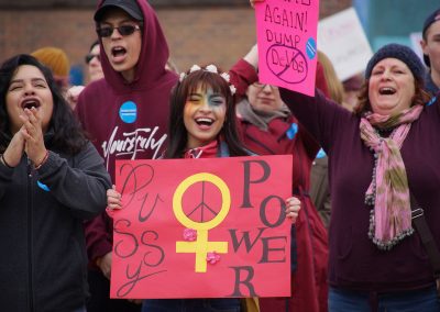 102117_womenmarchmke_2863p