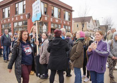 102117_womenmarchmke_2882p