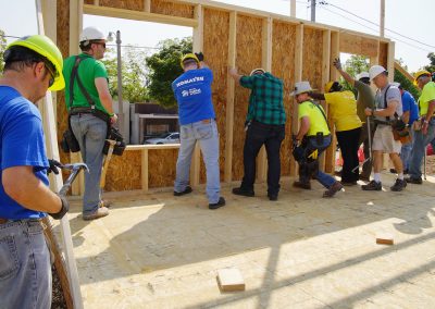 091117_habitatbuild_564