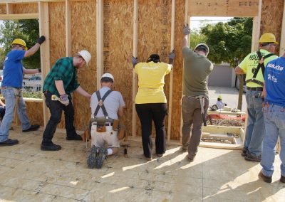 091117_habitatbuild_569