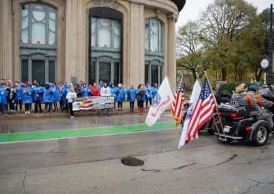 110417_veteransdayparade_0528