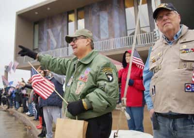 110417_veteransdayparade_1420