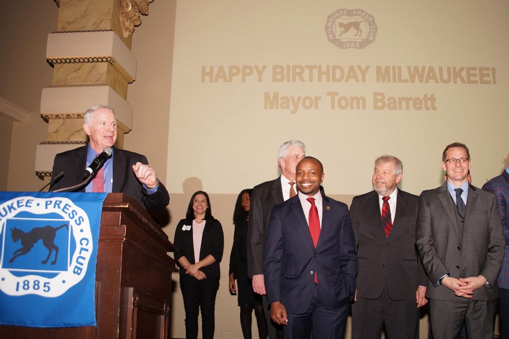 00_012518_mke172bday_149