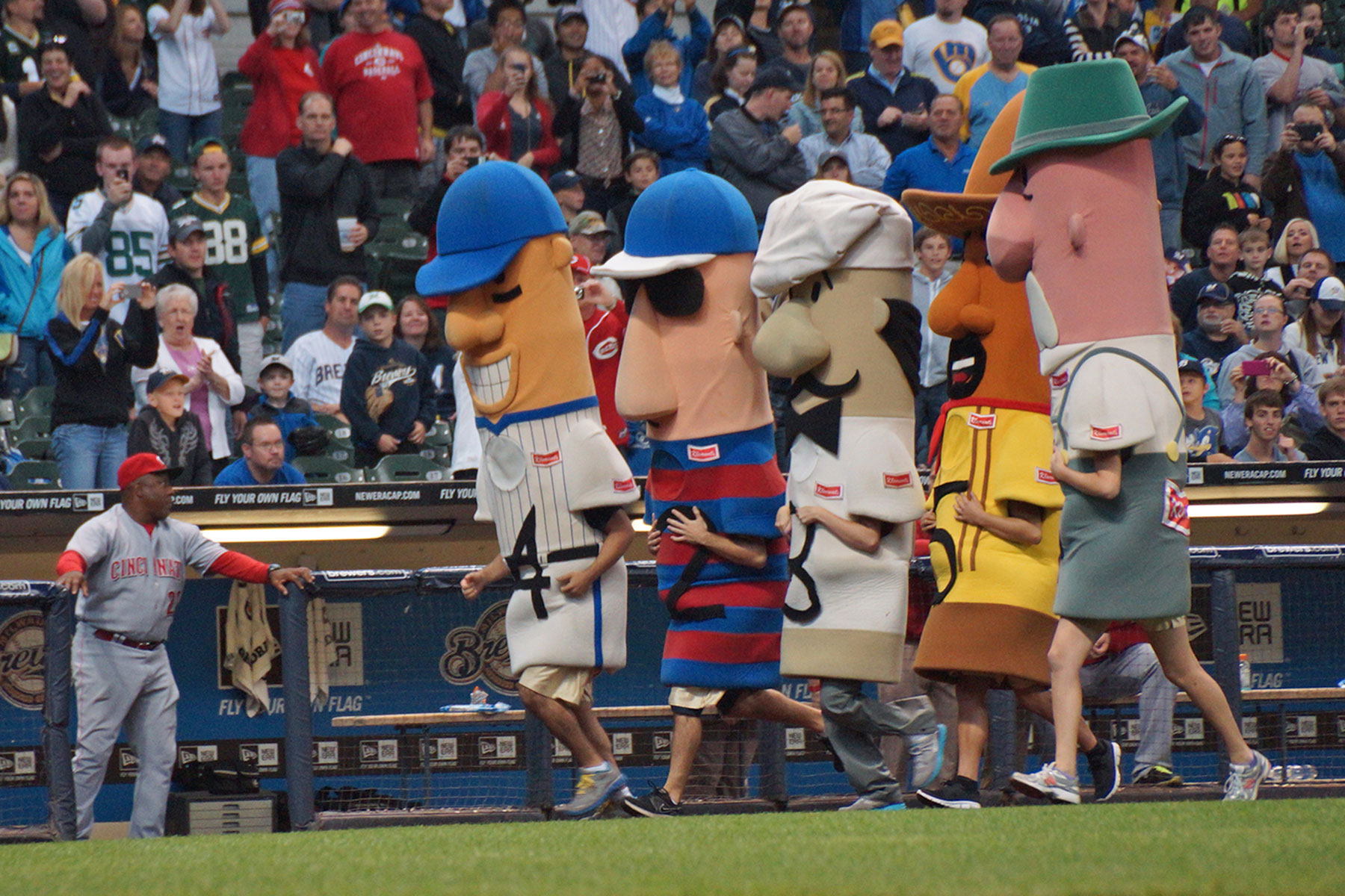 Wiener Wars: Brewers Pull Sausage Race Rights From Klement's
