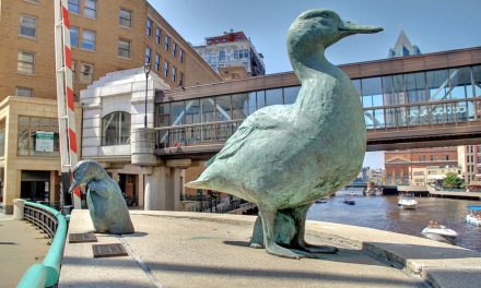 Milwaukee RiverWalk District to present 2018 Gertie Awards at annual meeting