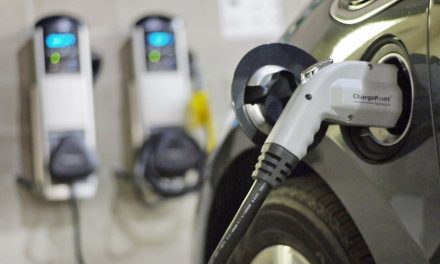Report finds electric vehicles could address Milwaukee’s infrastructure and parking challenges