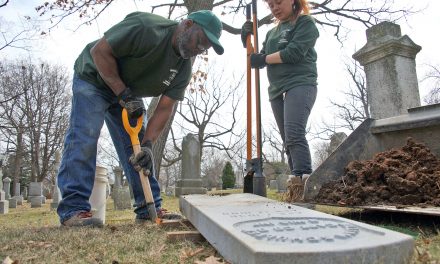 Adopt-A-Soldier program gives headstones to Milwaukee’s forgotten Civil War heroes