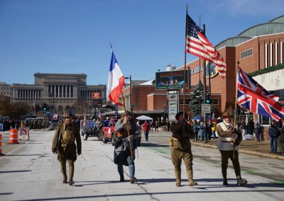 111018_veteransdayparade_0696