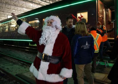 120618_cpholidaytrain_0414