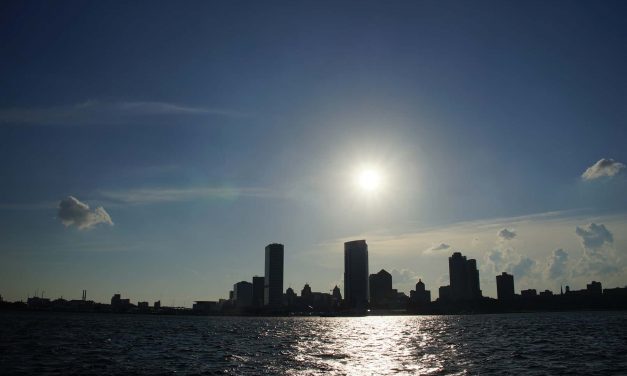 Coastal flooding and shoreline erosion expected along Lake Michigan region until end of 2019