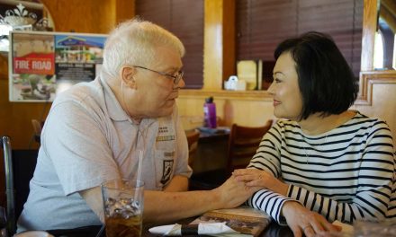 Napalm Girl: Vietnam veterans embrace Kim Phúc and her message of love during Milwaukee visit