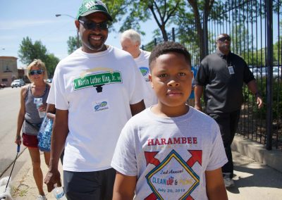 080919_mayorwalkbronzeville_0684