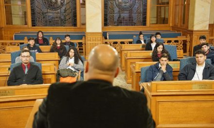 Students in Latino leadership program spend day with city leaders learning about careers in public service