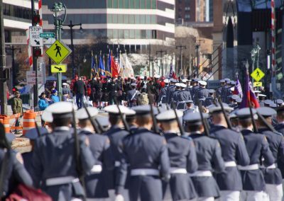 01_111018_veteransdayparade_1078x