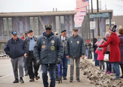 111619_vetdayhonorparade_2015