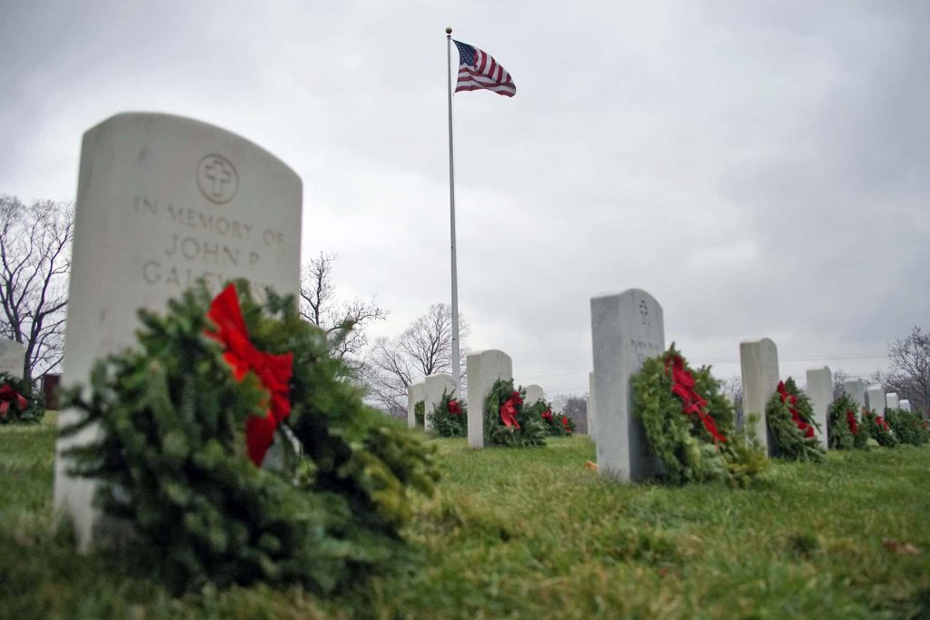 00_121419_wreathwoodcemetery_1282