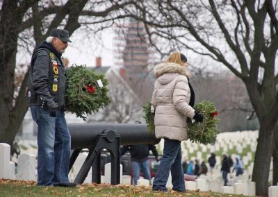 t121419_wreathwoodcemetery_1034