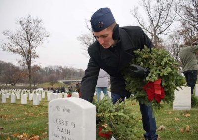 t121419_wreathwoodcemetery_1084