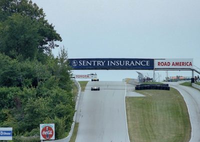 031220_03_roadamerica2000s_14