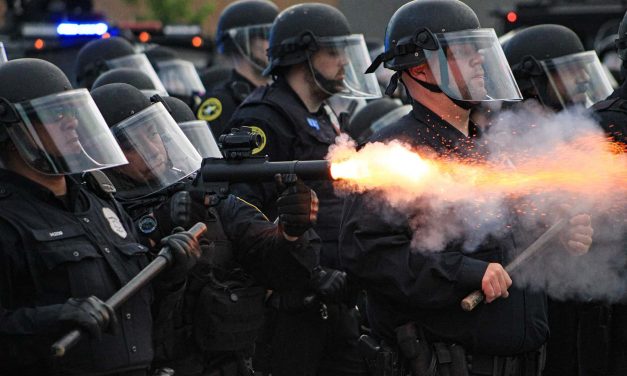 Stunning images from the early days of Milwaukee’s BLM protests show brutality and humanity