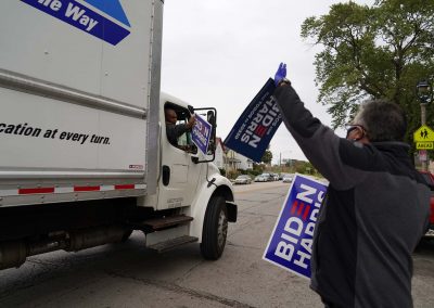 100320_bidenyardsign_683