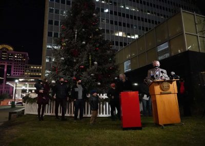 112320_citytreelighting_074